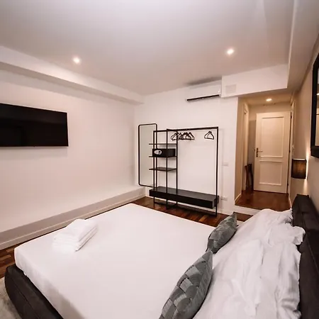 Fellini Design Suites Romе * Rom