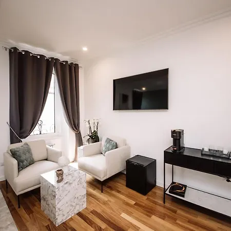 Fellini Design Suites Romе Guest house Rome