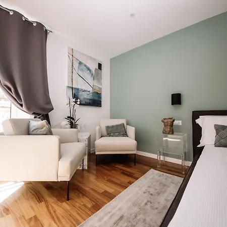 Guest house Fellini Design Suites Romе